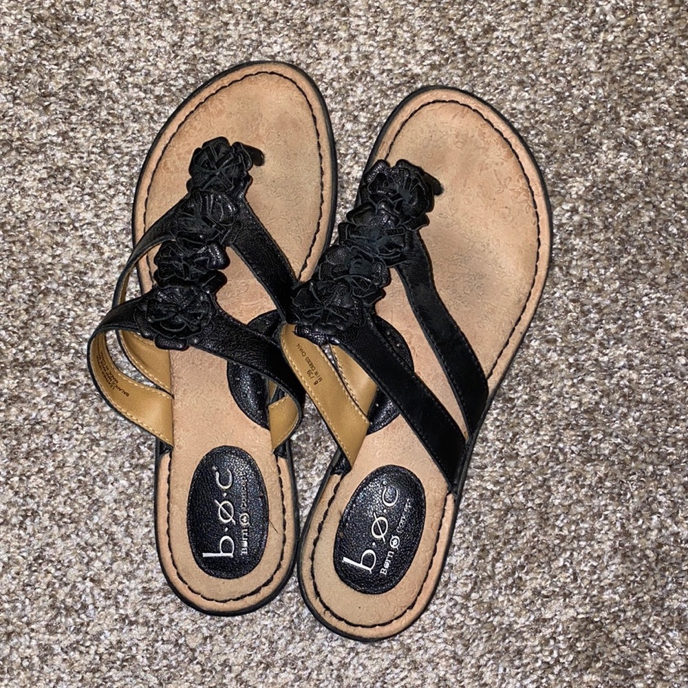 b.o.c Women’s Sandals